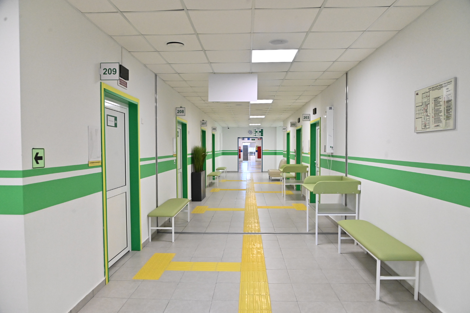 Врачи не восполнили дефицит. В Минздраве оценили нехватку медкадров