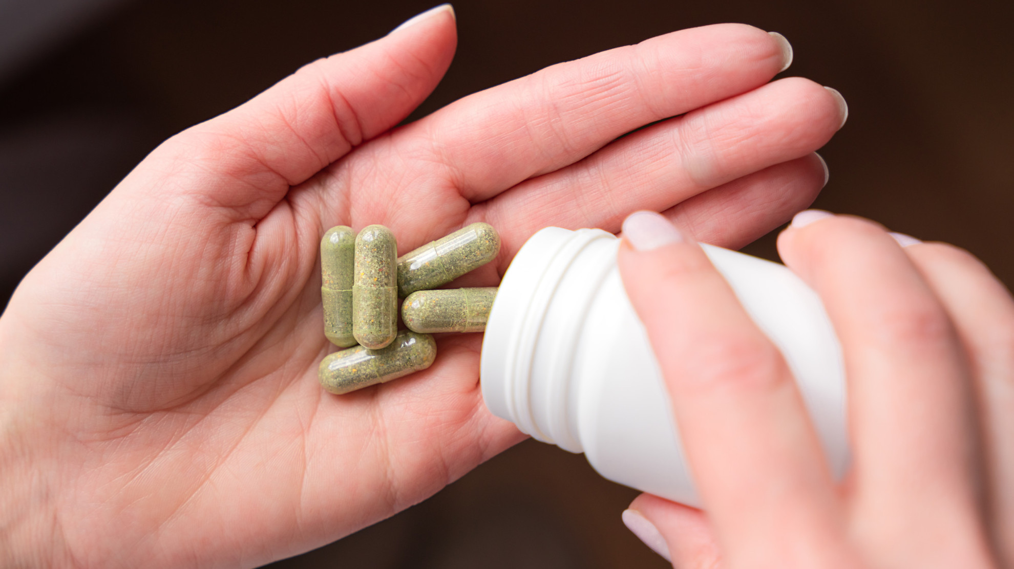 Утвержден порядок назначения БАД врачами